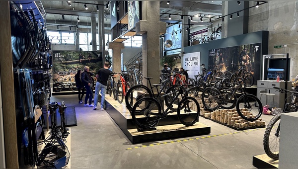 Nach nur zwei Wochen Umbauzeit erstrahlt Alpha Bikes nun als neuer Giant-Store.