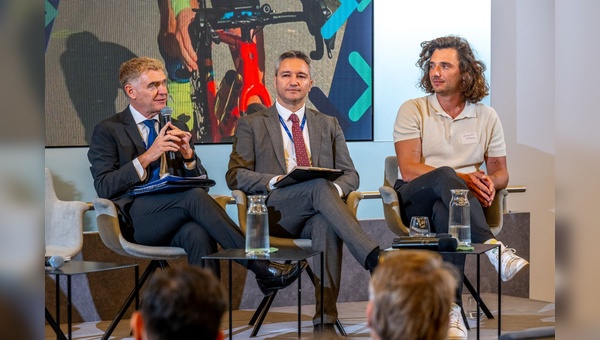 Beim European Cycling Industries Summit in Brüssel wurde der NextGen Mechanics Report 2026 präsentiert.