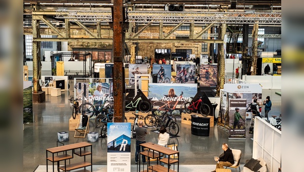 Die Fahrradmesse in Düsseldorf präsentiert sich in fünf Hallen.