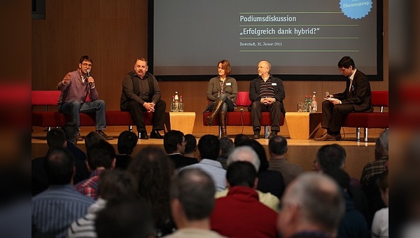 Podiumsdiskussion beim Händlerseminar von Riese und Müller