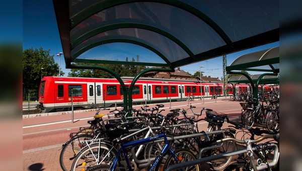 Die Deutsche Bahn hat die Realisierung der Parkanlagen EU-weit ausgeschrieben.