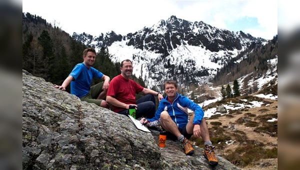 Auf dem Bild von links nach rechts: OutDoor-Projektleiter Stefan Reisinger, EOG-Präsident David Udberg und Messegeschäftsführer Klaus Wellmann