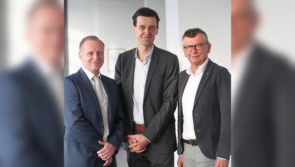 Mag. Roland    Jegle    (Geschäftsführer-Stellvertreter),    Mag.    Werner    Weber    (Geschäftsführer) und Dr. Gerhard Fritsch (Geschäftsführer-Stellvertreter) - Foto: Spar/Neumayr