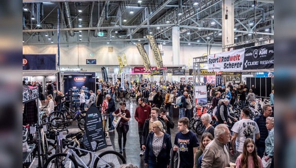 Foto: Georg Bleicher - Guter Zulauf bei der Fahrrad Essen. 