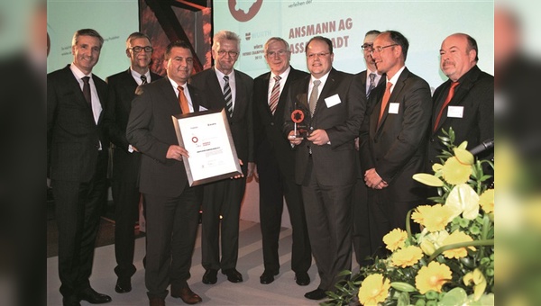 Edgar Ansmann (Aufsichtsratsvorsitzender Ansmann AG), Markus Fürst (Vorstand Ansmann AG), Claus Wilk (stellv. Chefredakteur der Fachzeitung Produktion), Prof. Dr. Bernd Venohr (Vorsitzender), Eduard Altmann (Chefredakteur der Fachzeitung Produktion).