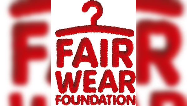 Ales "Leader" darf Vaude nun das Fairwear-Logo an seinen Produkten anbringen.