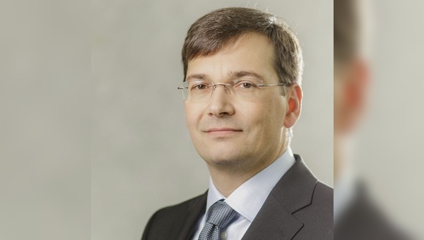 Daniel Rogger - CEO Silhouette International