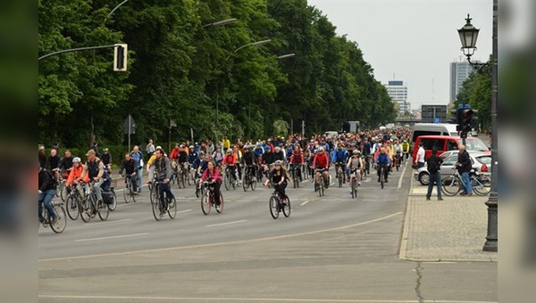 Berliner Straßen in der Hand von Radfahrern