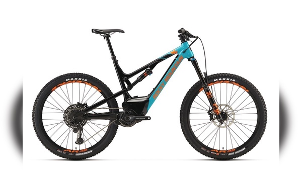 Rocky-Mountain mit neuen E-Mountainbikes.