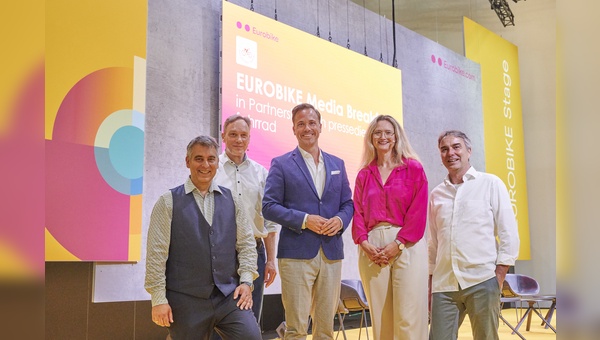 Foto: fairnamic  von links: Hannes Neupert, Dr. Ralf Deckers, Philipp Ferger, Isabel Eberlein und Frank Puscher