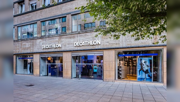 Foto: Decathlon - neue Filiale in der Stuttgarter Innenstadt hat seit einigen Tagen geöffnet. 