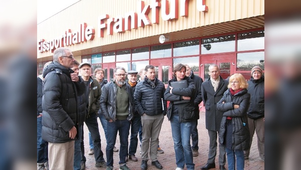 Branchenvertreter informierten sich vor Ort in Frankfurt.