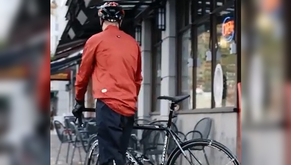 Die Zap-Jacke in Rot