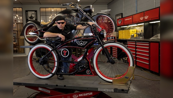 Paul Teutul Jr. mit "seinem" Ruffian