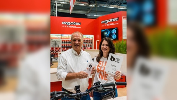 Foto: Ergotec - Willi und Katharina Humpert freuen sich über die Auszeichnung aus Berlin