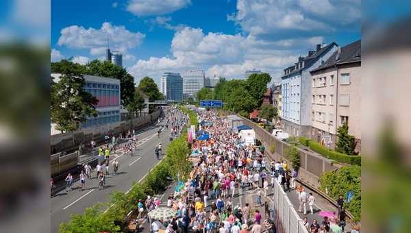 Still-Leben auf der A40