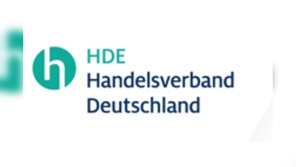 Die Beschäftigungszahlen im Handel steigen an.