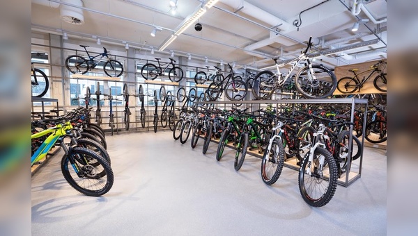 Migros geht mit den ersten Bike World Filialen an den Start.