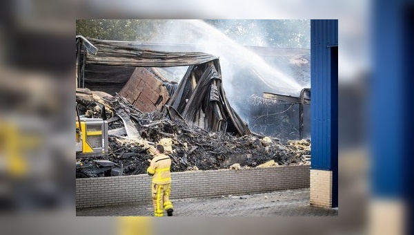 Viele Fahrräder und Akkus wurden ein Raub der Flammen.