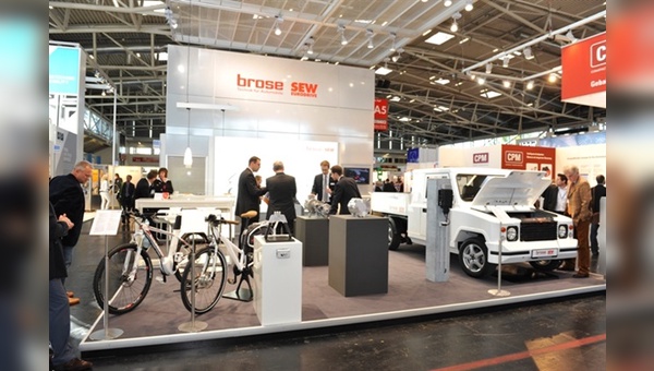 Auf der eCarTec präsentierte sich das Joint Venture Brose-SEW