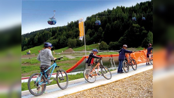 Der Ausflug in den Bikepark wird immer mehr auch zum Familienerlebnis.