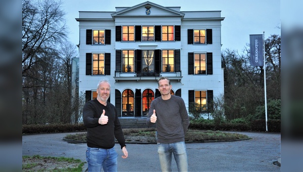 Eugene Fierkens mit Neuzugang Frank van Dulmen (rechts)