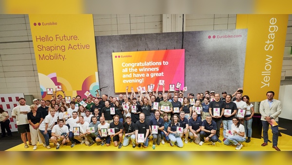 Foto: Fairnamics - Glückliche Gesichter bei der Verleihung der Eurobike-Awards in Frankfurt am Main. 