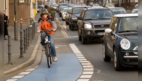 Der Deutschen Verkehrswacht liegt die Sicherheit der Radfahrer am Herzen.