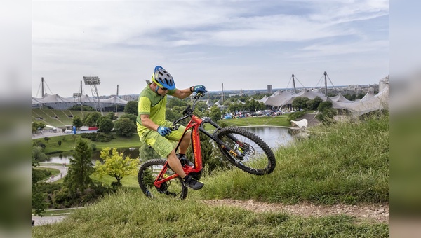 E-Biken im und rund um den Olympiapark in München.