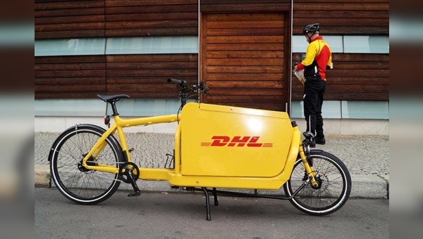 Vielleicht bald ein häufiger Anblick in deutschen Städten: Knallgelbe Lastenräder im Einsatz im Express-Versand