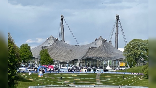 Im Olympiapark findet vom 25. bis 27. April 2025 die achte Ausgabe der Münchner E Bike Days statt.