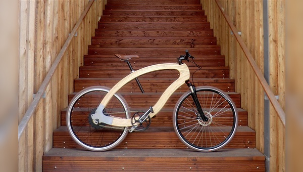 Holz statt Metall - so das Motto beim Wood eBike