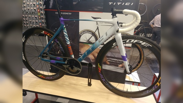 Auch ausgefallene Lackierungen sind bei Titici möglich