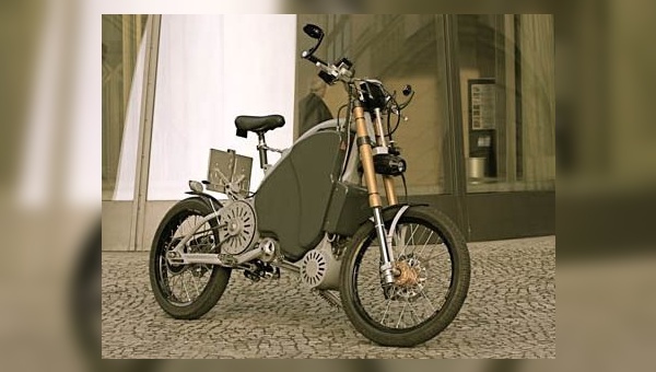 Ein Fahrrad mit Elektromotor mit Leistungen eines Motorrads