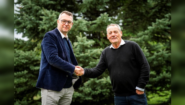 Damien Guillobez übernimmt den Staffelstab von Christophe Beaud (rechts)