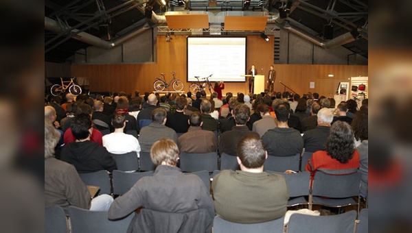 Volles Haus beim Händlerseminar von Riese und Müller