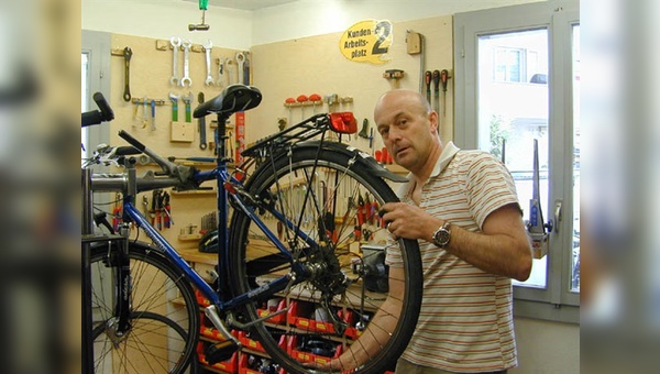Fahrradreparaturen sollen, wenn es nach dem Willen der EU-Kommission geht, mit einem reduzierten Mehrwertsteuersatz belegt werden.