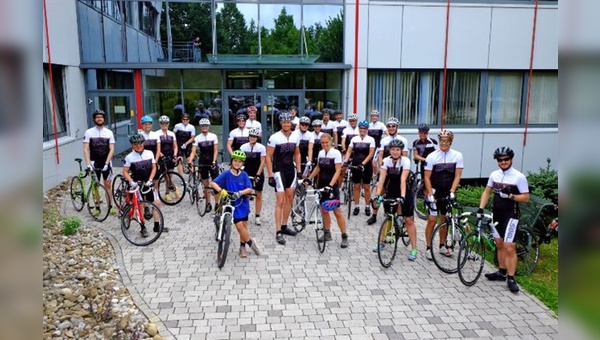 Grund zu feiern in Feldkirchen: 30 Jahre Gore Bike Wear