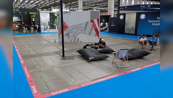 Keine Produkte, sondern eine Botschaft: Der Auftritt von Brose in Halle 8 auf der Eurobike war erklärungsbedürftig.