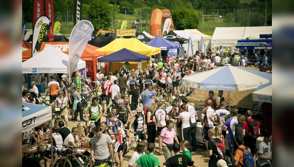 18.000 qm Open-Air-Messe im Olympiapark beim 1. SattelFest