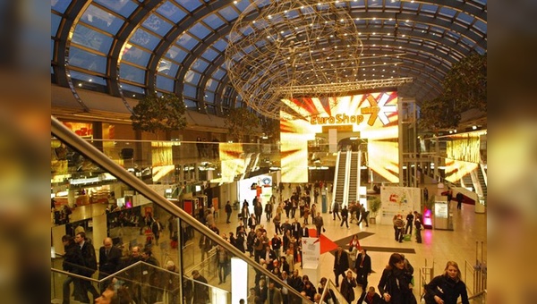 Euroshop in Düsseldorf - weltgrößte Investitionsgütermesse für den Einzelhandel