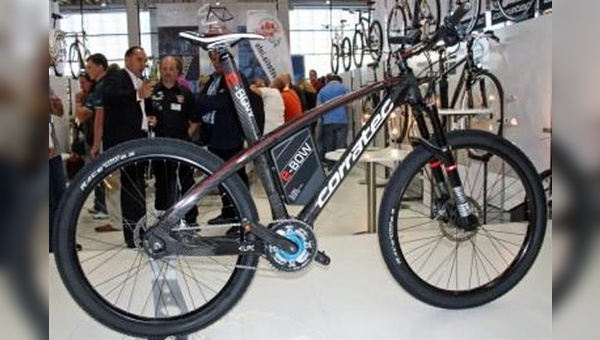 Carbon-E-Mountainbike E-Bow