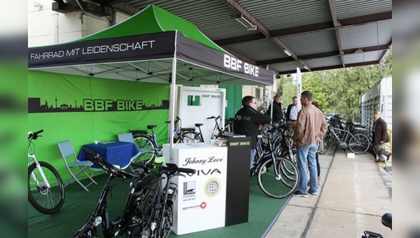 Hausmesse in der Zentrale in Berlin-Hoppegarten