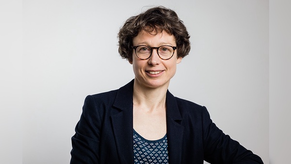 Katharina Hinse, Leiterin für Wirtschafts- und Industriepolitik beim ZIV