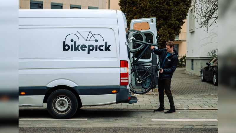 Sichere Abholung und Lieferung durch Bikepick. Repariert wird in einer firmeneigenen Werkstatt. 