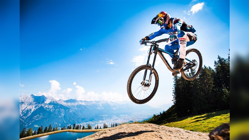 Der Bikepark Innsbruck bietet ein herrliches Panorama.