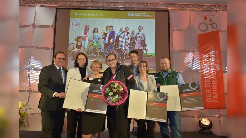 Die glücklichen Gewinner des Deutschen Fahrradpreises 2018.