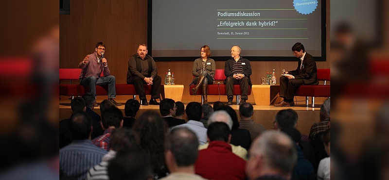 Podiumsdiskussion beim Händlerseminar von Riese und Müller