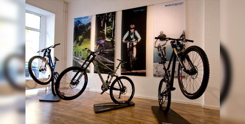 Concept-Store in Berlin unter Führung der "Eastsidebiker"