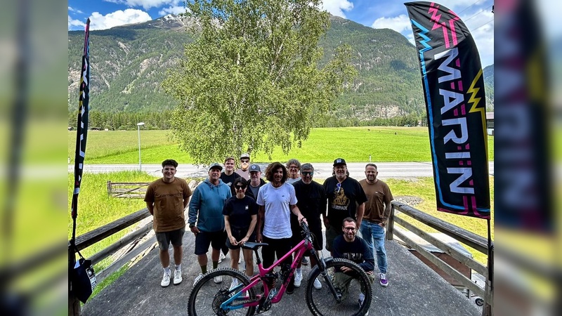 Von links nach rechts: Raphael Holzknecht, Martin Riegler, Jayden Flemings (Athlet aus NZ), Alexander Krammel, Manuela Holzknecht, Gery Plenk, Florian Rhiemeier, Agentur Kultwerk, Turgut Ayden, Kolja Keetman, Rick Schott, Anton Kanarjow